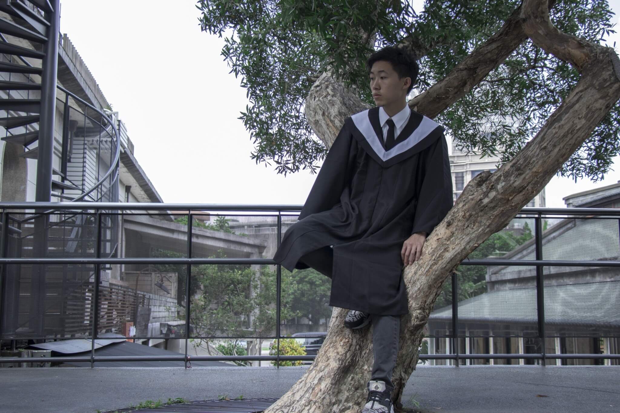 學士服照